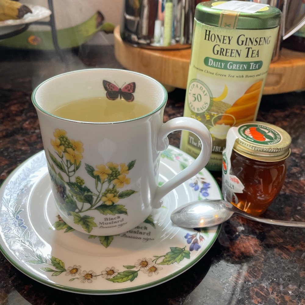 Worcester Herbs Black Mustard Mug and Saucer Set